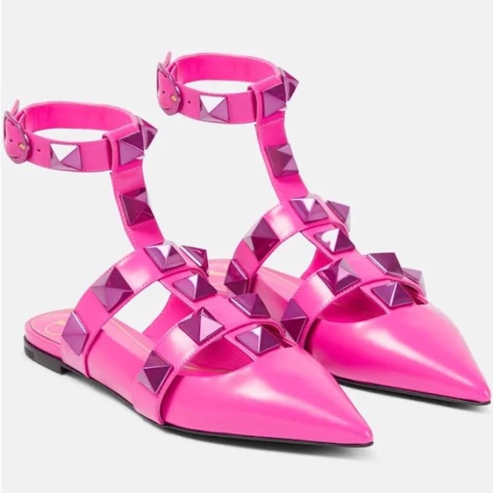 NEW Valentino Roman Stud Pointed Toe Leather Flat Ankle Strap Shoes 38.5